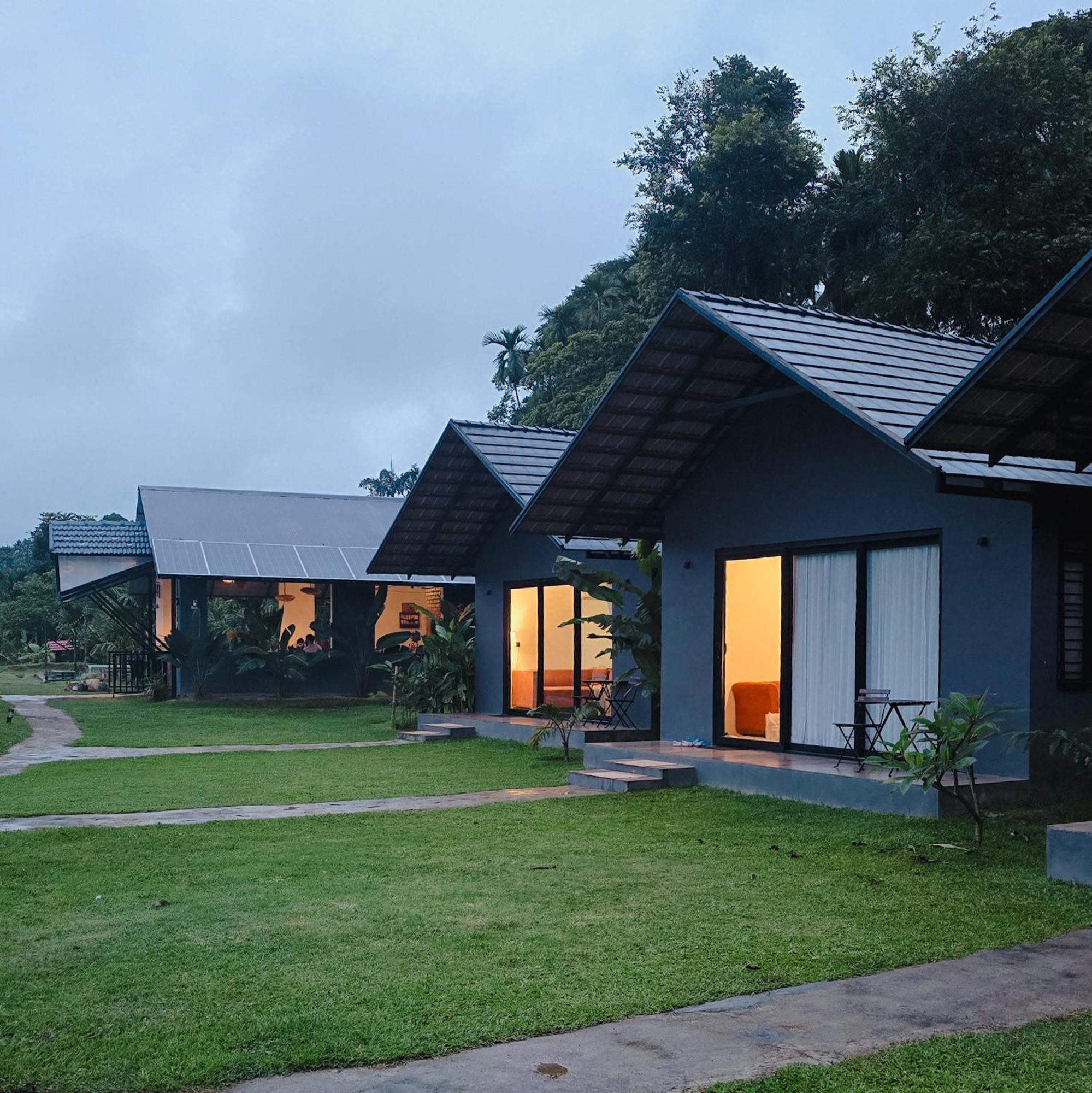 Bendheka - Cliff Front Cottages Coorg Gonikoppal Εξωτερικό φωτογραφία